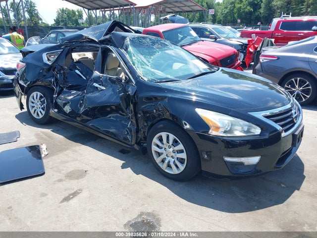 Nissan Altima 2.5 S 2015 1N4AL3AP9FC297372 Image 1