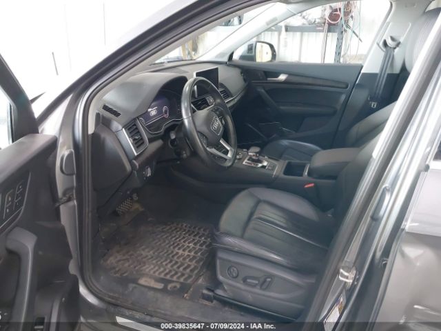 WA1BNAFY9J2170970 Audi Q5 2.0t Premium/2.0t Tech Premium