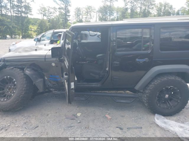 1C4BJWDG5FL731191 Jeep Wrangler Unlimited Sport