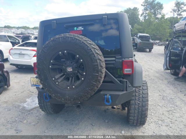 1C4BJWDG5FL731191 Jeep Wrangler Unlimited Sport