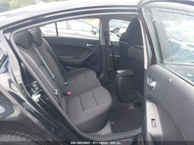 KNAFK4A68G5569882 KIA FORTE LX