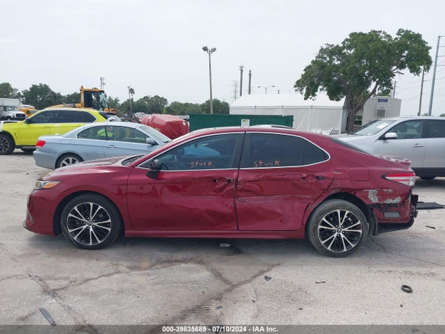 Toyota CAMRY SE 2018 4T1B11HK4JU597645 Image 14