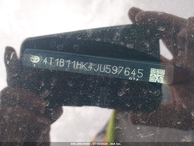 Toyota CAMRY SE 2018 4T1B11HK4JU597645 Image 9