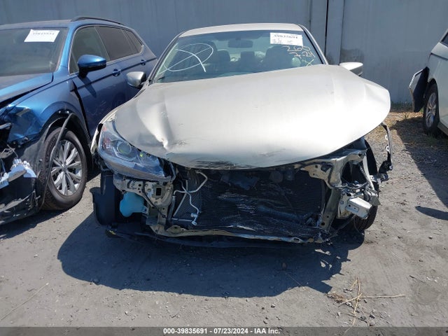Honda ACCORD LX 2017 1HGCR2F36HA131702 Image 12