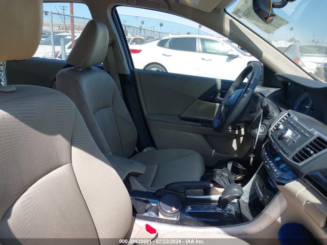Honda ACCORD LX 2017 1HGCR2F36HA131702 Image 5