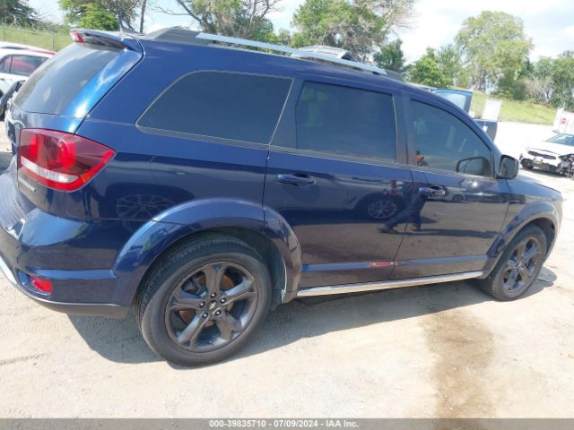 3C4PDDGGXJT516559 Dodge Journey Crossroad Awd