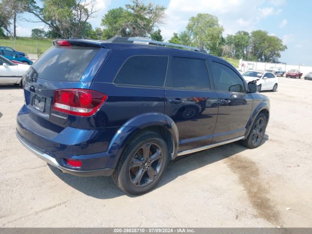 3C4PDDGGXJT516559 Dodge Journey Crossroad Awd