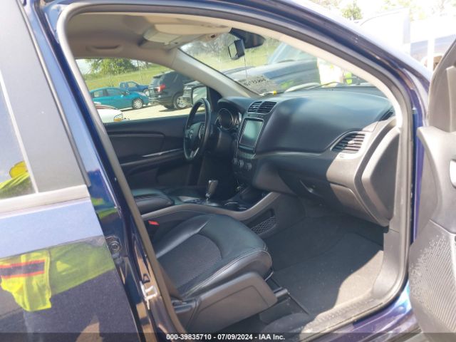 3C4PDDGGXJT516559 Dodge Journey Crossroad Awd