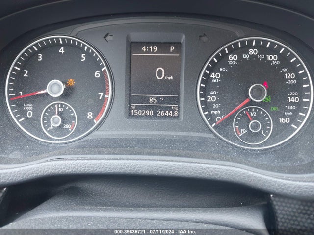 1VWBT7A3XFC062429 Volkswagen Passat 1.8t Sport
