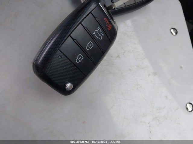 KIA Sorento 3.3l Lx 2016 5XYPG4A56GG110955 Image 11