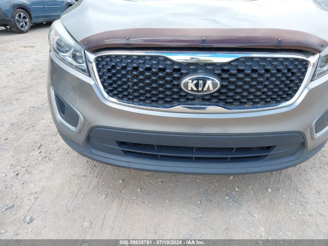 KIA Sorento 3.3l Lx 2016 5XYPG4A56GG110955 Image 6