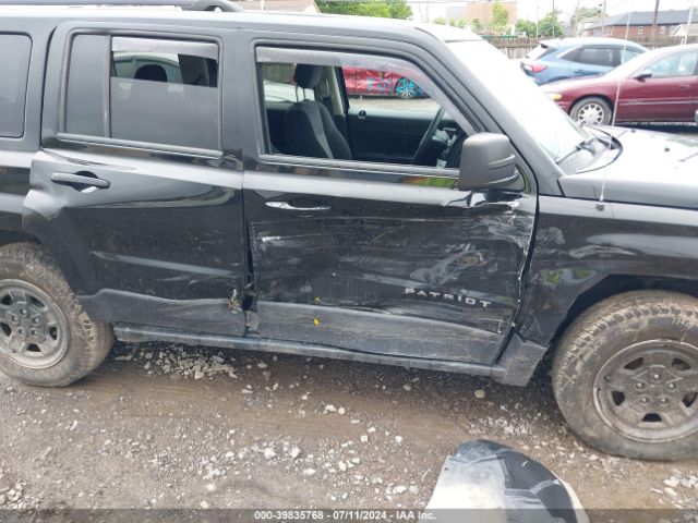 1C4NJRBB2GD501304 Jeep Patriot Sport