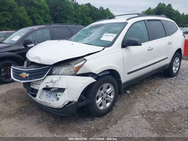 Chevrolet Traverse Ls 2014 1GNKRFED5EJ250517 Image 2