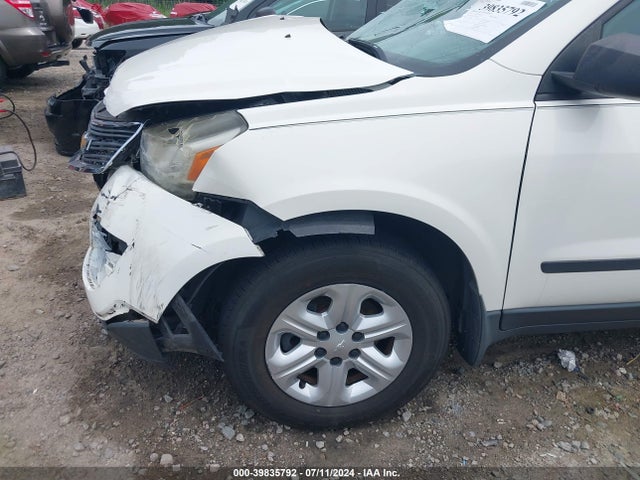 Chevrolet Traverse Ls 2014 1GNKRFED5EJ250517 Image 6