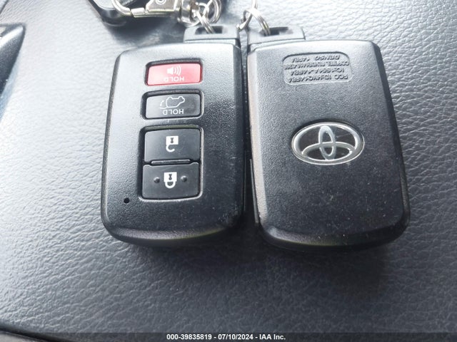 Toyota Highlander Xle 2019 5TDJZRFH8KS606030 Image 11