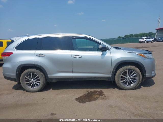 Toyota Highlander Xle 2019 5TDJZRFH8KS606030 Image 13