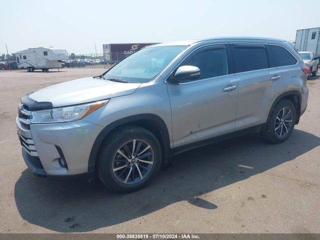 Toyota Highlander Xle 2019 5TDJZRFH8KS606030 Image 2