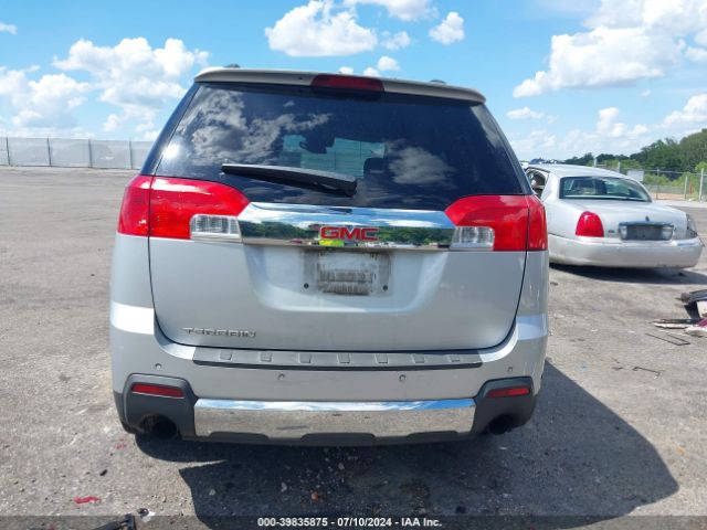 2GKFLTE3XE6325750 GMC Terrain Slt-2