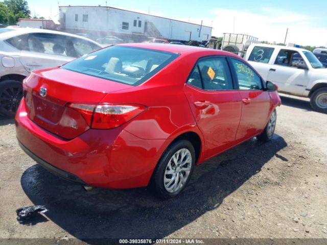 2T1BURHE0JC053676 Toyota COROLLA LE