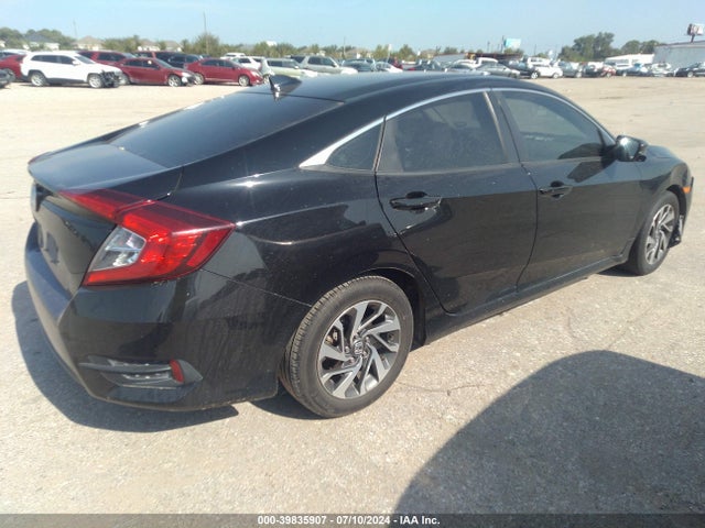 Honda CIVIC EX 2018 2HGFC2F79JH605859 Image 4