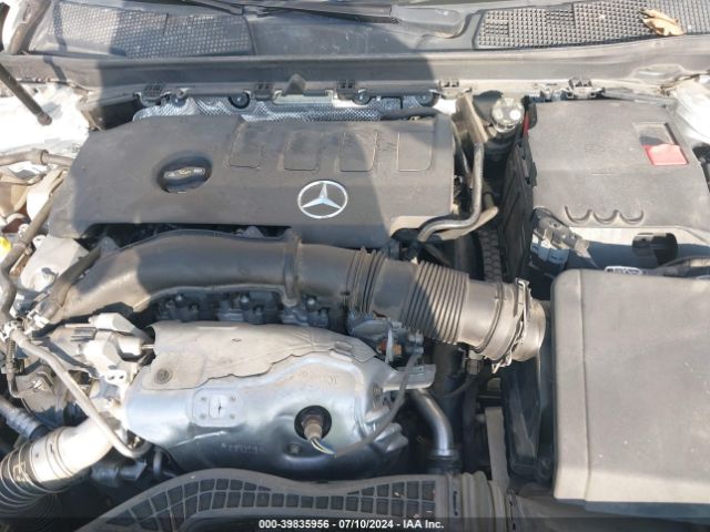 WDD3G4EB1KW012819 Mercedes-Benz A 220