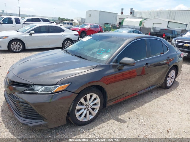 Toyota CAMRY LE 2018 4T1B11HK4JU048222 Image 13
