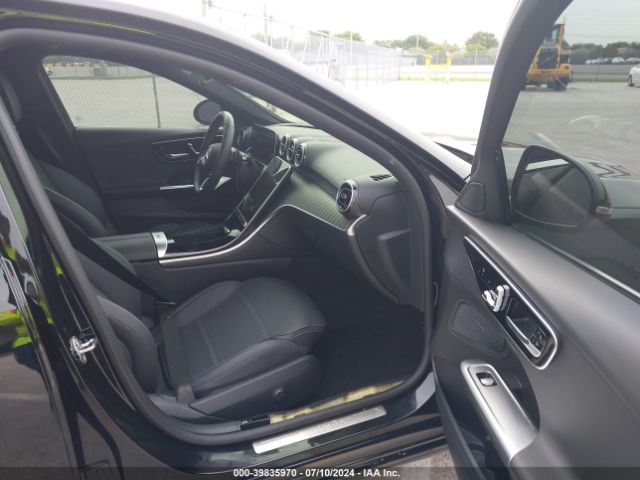 W1KAF4GB4RR156803 Mercedes-Benz C 300