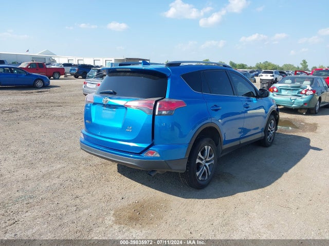 Toyota RAV4 LE 2018 JTMBFREV5JJ191541 Image 4
