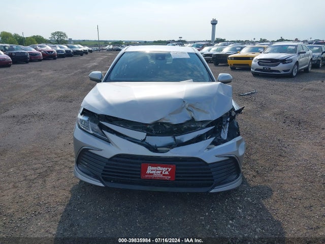 4T1C11AK1MU592213 Toyota CAMRY LE