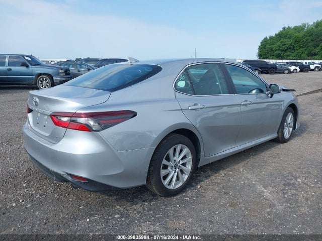 4T1C11AK1MU592213 Toyota CAMRY LE