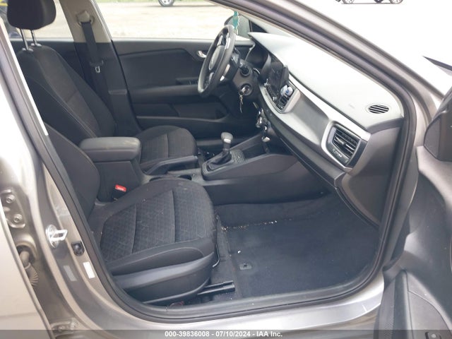 KIA RIO S 2022 3KPA24ADXNE479453 Image 5