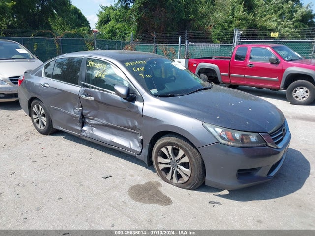 2015 1HGCR2F32FA059667 main image
