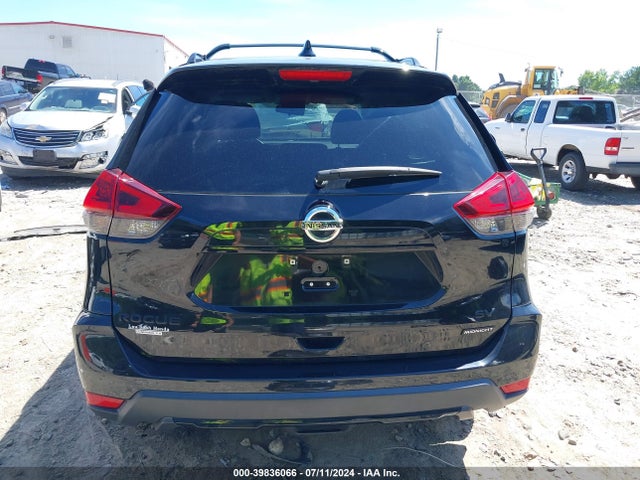 Nissan ROGUE SV 2018 5N1AT2MT7JC771353 Image 17