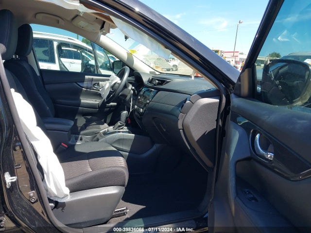 Nissan ROGUE SV 2018 5N1AT2MT7JC771353 Image 5