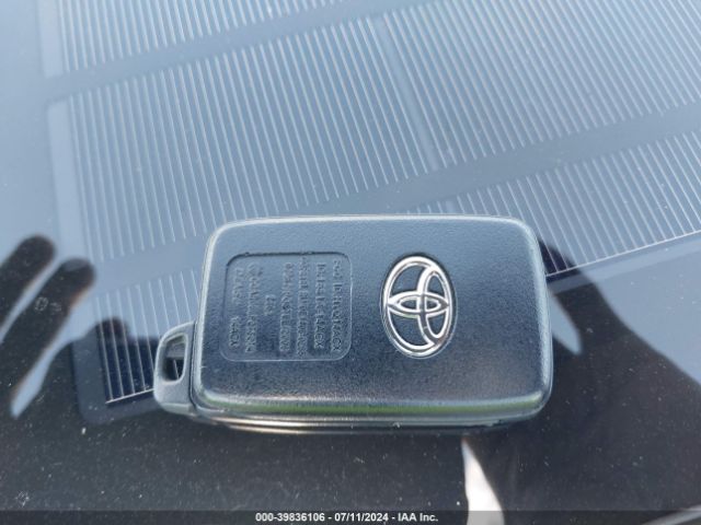 JTDKN3DU1E1791584 Toyota Prius Four