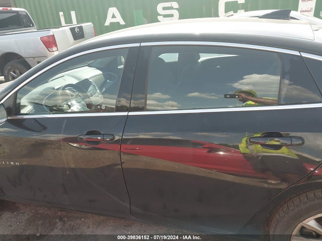 Chevrolet MALIBU LT 2019 1G1ZD5STXKF166115 Image 14