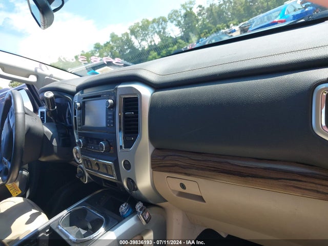 Nissan Titan Sl 2017 1N6AA1E59HN518504 Image 5