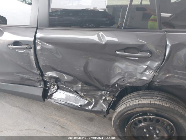 Toyota RAV4 LE 2022 2T3H1RFV1NW224047 Image 12