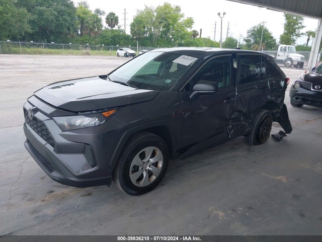 Toyota RAV4 LE 2022 2T3H1RFV1NW224047 Image 2