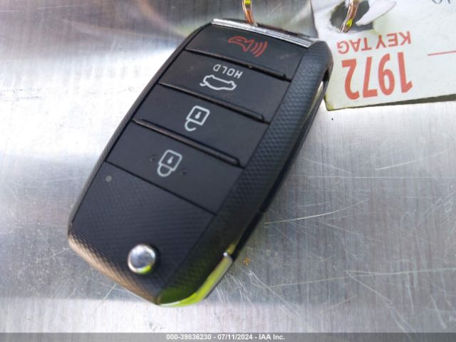 3KPA24AD5PE592696 KIA RIO S