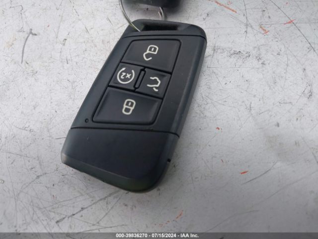 3VWEM7BUXPM050833 Volkswagen Jetta 1.5t Se