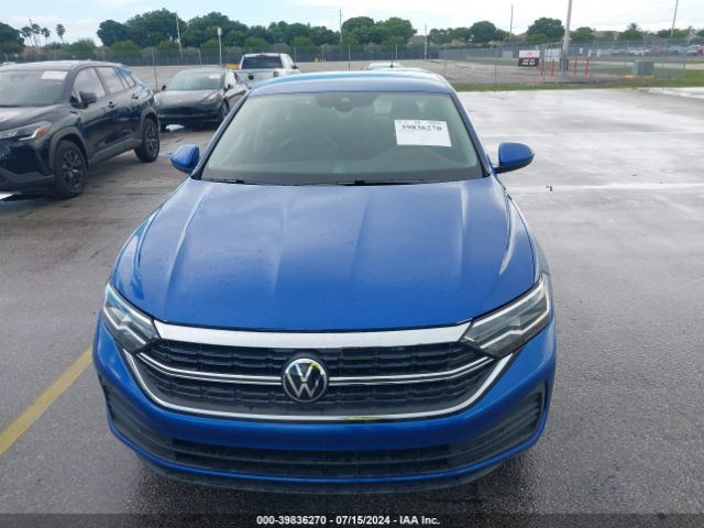 3VWEM7BUXPM050833 Volkswagen Jetta 1.5t Se