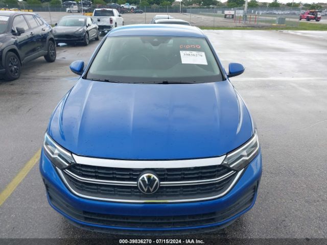 3VWEM7BUXPM050833 Volkswagen Jetta 1.5t Se