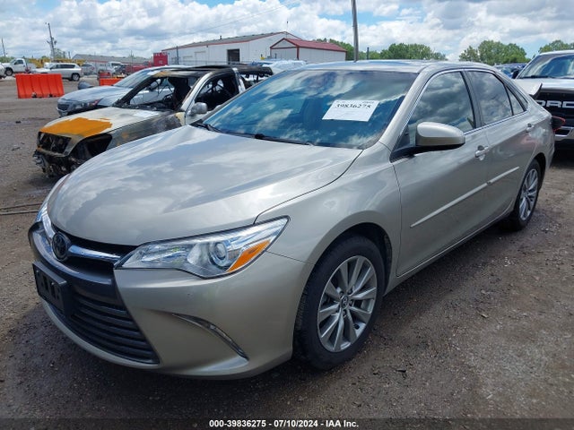 Toyota CAMRY XLE 2017 4T1BF1FK5HU653316 Image 2