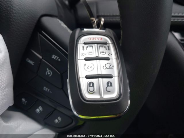 2C4RC1FG2PR555461 Chrysler Pacifica Touring
