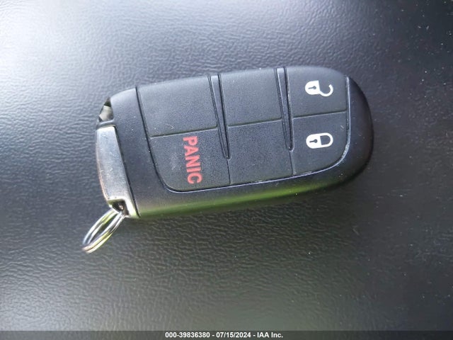 Dodge Journey Sxt 2015 3C4PDDBG7FT684920 Image 11