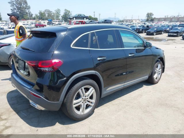 W1N4N4GB5MJ157565 Mercedes-Benz GLA 250