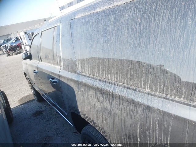 1GKS1HKJXLR300367 GMC Yukon Xl 2wd Denali
