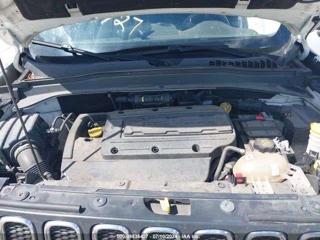 ZACCJAAH2FPC19789 Jeep Renegade Sport