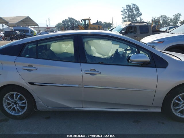 Toyota Prius Prime Limited 2020 JTDKARFP8L3135180 Image 13